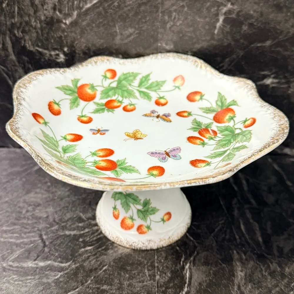 NORLEANS Cake Stand with Strawberries and Butterflies